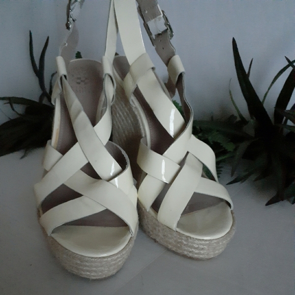 Vince Camuto Hattie Espradrille Wedge Slingback - Picture 12 of 16